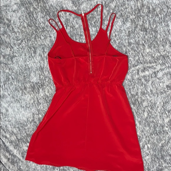Strappy red dress - Picture 2 of 3